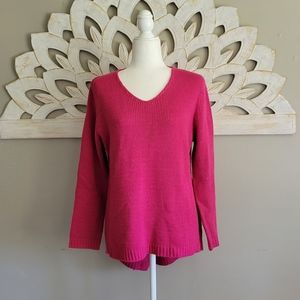 Women’s pink v-neck sweater